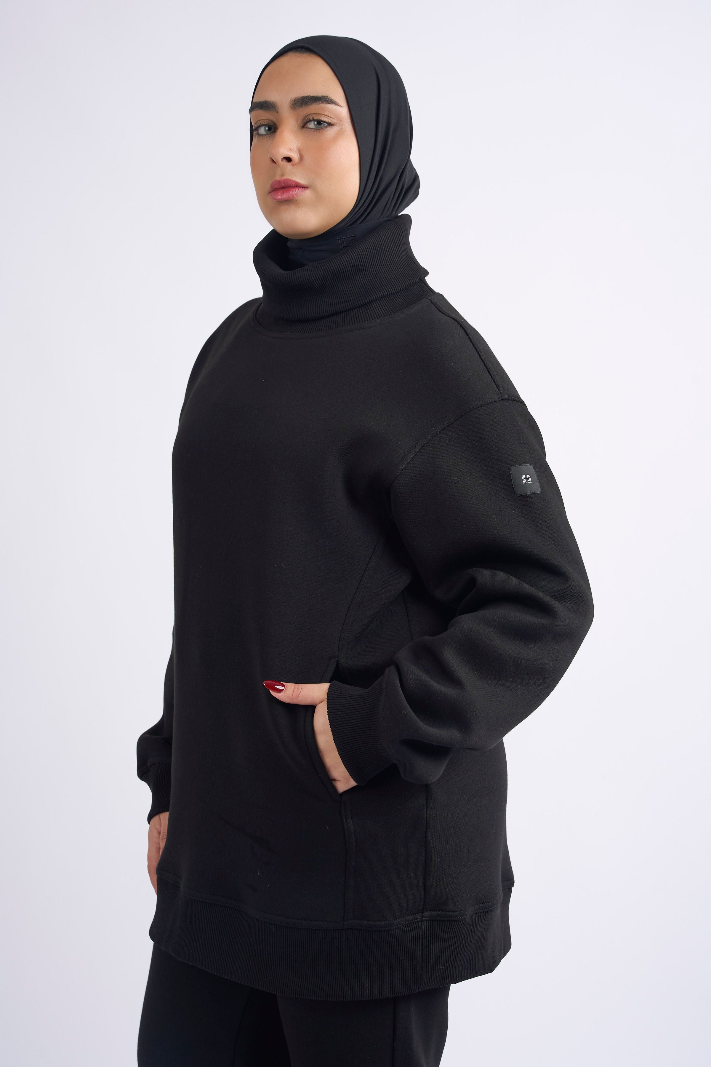 Soft High-Neck Sweater - Black