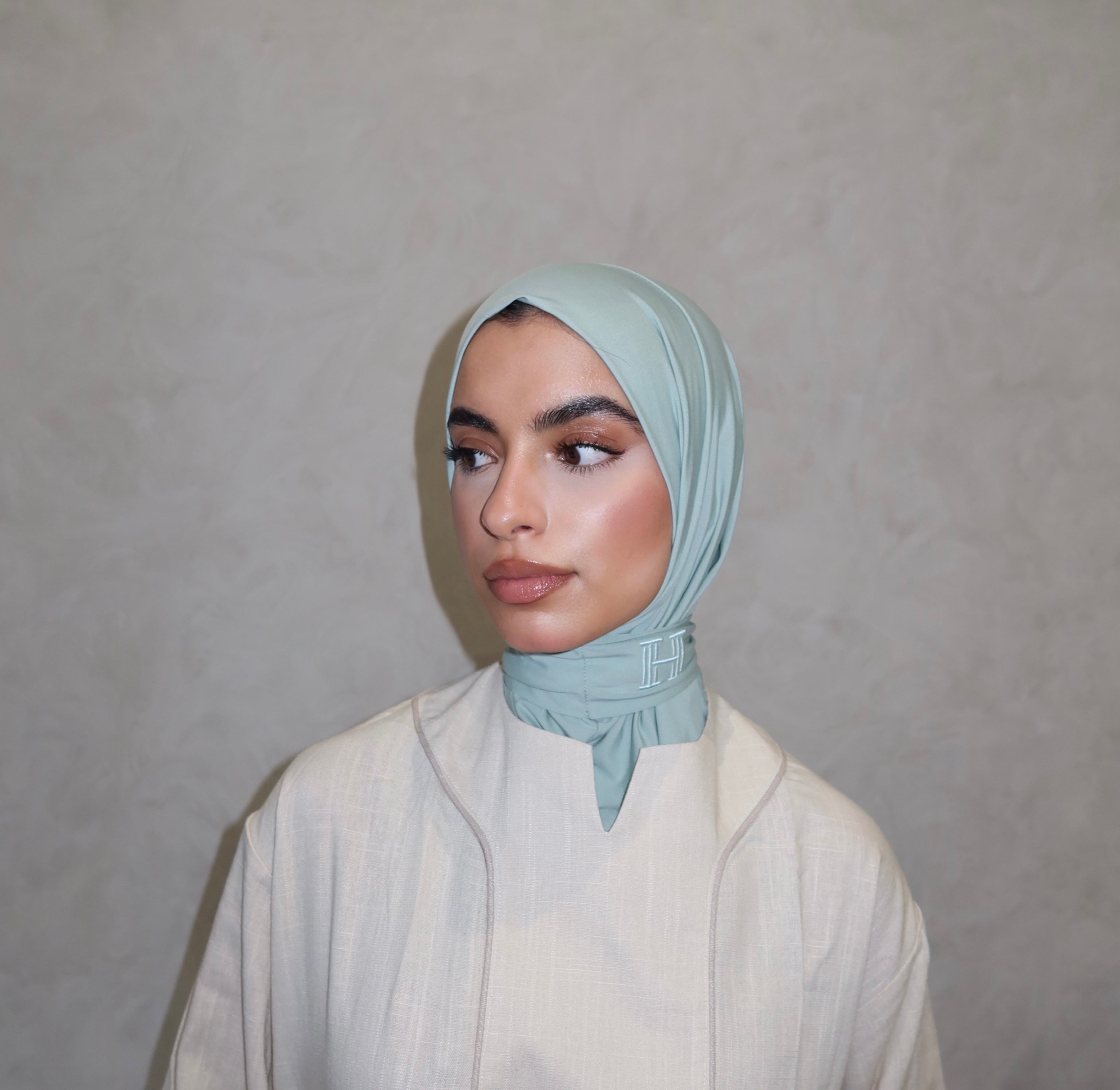 INSTANT SCARF MATCHA MILK